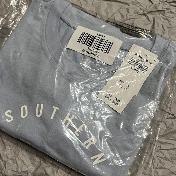 Hollister Print Logo Graphic Tee Womens XS Light Blue - Picture 8 of 8